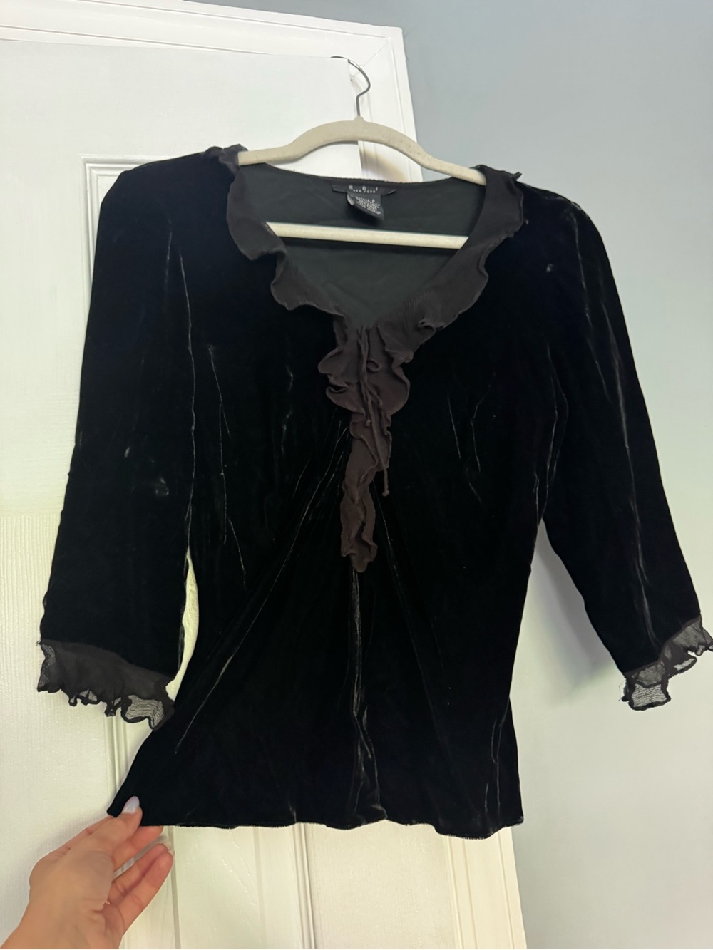 ECI New York Romantic Black Velvet Ruffle-Trim 3/4 Sleeve Blouse
